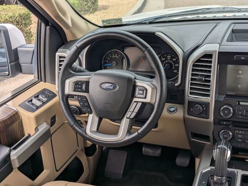 Used 2015 Ford F150 Lariat w/ Equipment Group 501A Mid image 16