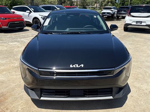 New 2025 Kia K4 EX image 9