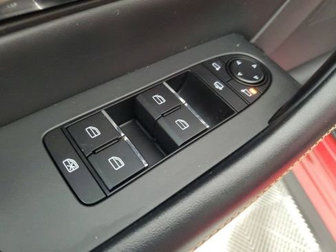 Certified 2024 MAZDA CX-90 Plug-In Hybrid w/ Premium Plus AWD/4WD image 21