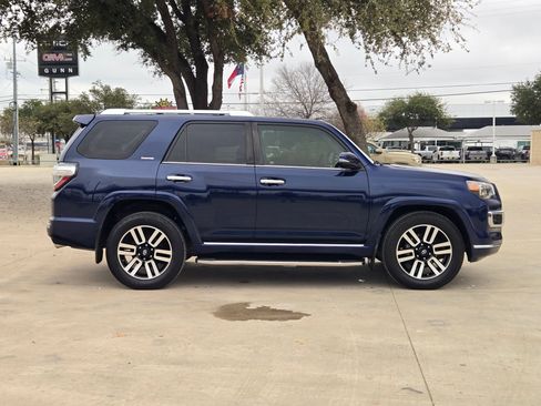 Used 2019 Toyota 4Runner Limited image 2