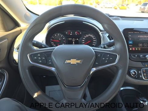 Used 2020 Chevrolet Malibu LT w/ Fleet LT Safety Plus Package image 12