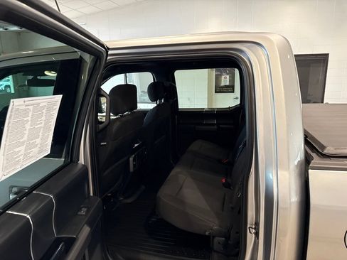 Used 2020 Ford F150 XLT w/ Equipment Group 302A Luxury AWD/4WD image 18