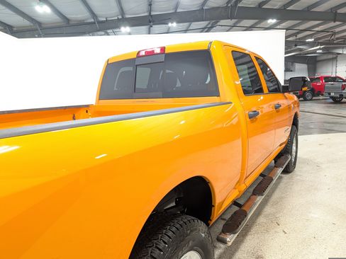 Used 2019 RAM 2500 Tradesman AWD/4WD image 3