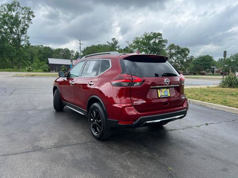Used 2019 Nissan Rogue SV AWD/4WD image 6