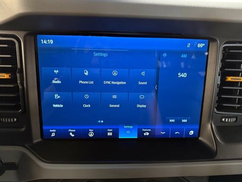 Used 2023 Ford Bronco Badlands AWD/4WD image 14