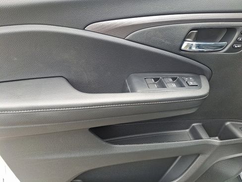 New 2025 Honda Ridgeline RTL+ image 8