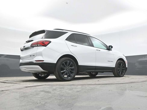 Used 2022 Chevrolet Equinox RS AWD/4WD image 48