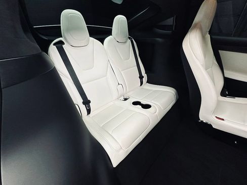 Used 2020 Tesla Model X Performance AWD/4WD image 22
