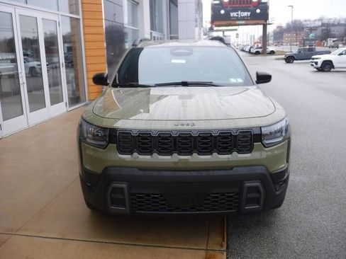 New 2026 Jeep Cherokee Laredo image 4