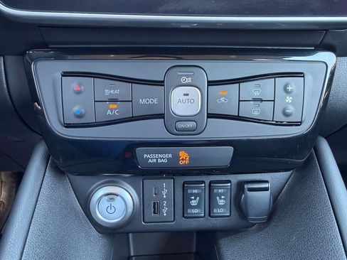 Used 2025 Nissan Leaf SV Plus FWD image 22