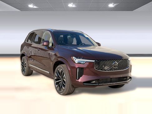 New 2026 Volvo XC90 T8 Plus image 6