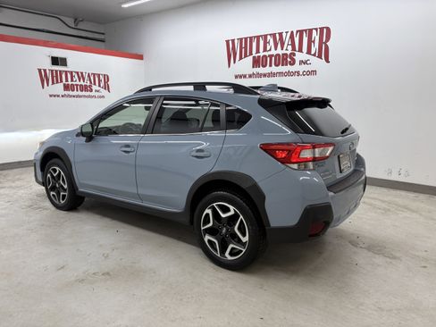 Used 2019 Subaru Crosstrek 2.0i Limited w/ Moonroof Package w/Navigation AWD/4WD image 2
