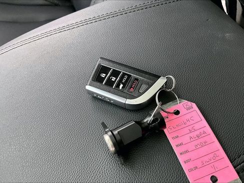 Certified 2025 Acura MDX FWD image 13