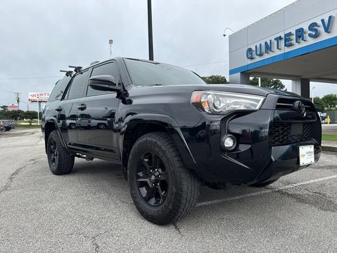 Used 2021 Toyota 4Runner SR5 RWD image 23