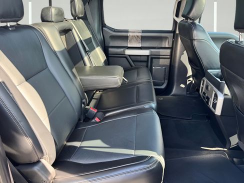 Used 2019 Ford F250 Lariat w/ Lariat Ultimate Package AWD/4WD image 30