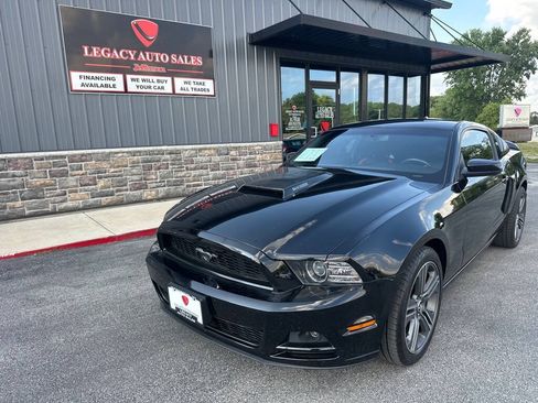 Used 2014 Ford Mustang Coupe w/ V6 Performance Package RWD image 1