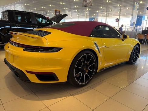 Used 2022 Porsche 911 Turbo S AWD/4WD image 4