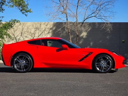 Used 2014 Chevrolet Corvette Stingray Coupe w/ 2LT Preferred Equipment Group image 11