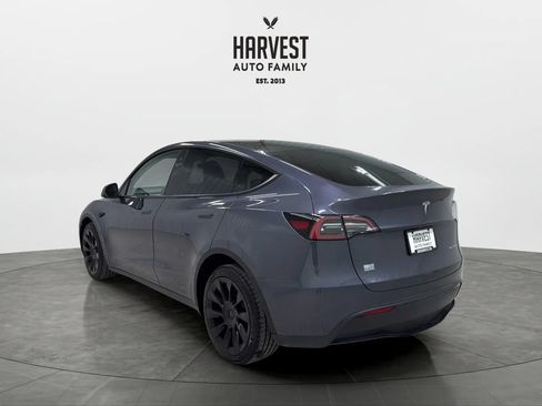 Used 2023 Tesla Model Y Long Range AWD/4WD image 4