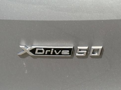 Used 2025 BMW iX xDrive50 w/ Premium Package image 13