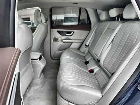 Used 2023 Mercedes-Benz EQE 350+ SUV image 4