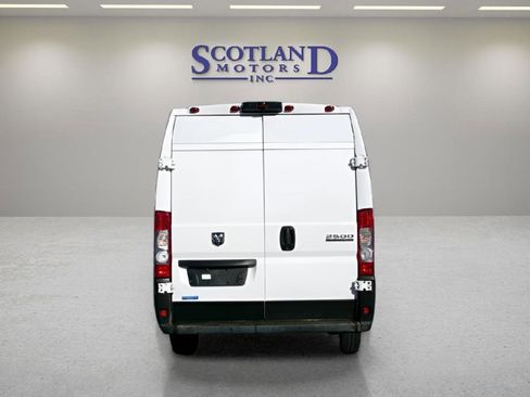 Used 2025 RAM ProMaster 2500 FWD image 7