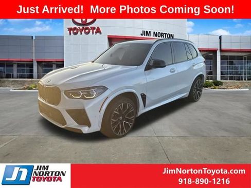 Used 2022 BMW X5 M w/ Competition Package 2 AWD/4WD image 2