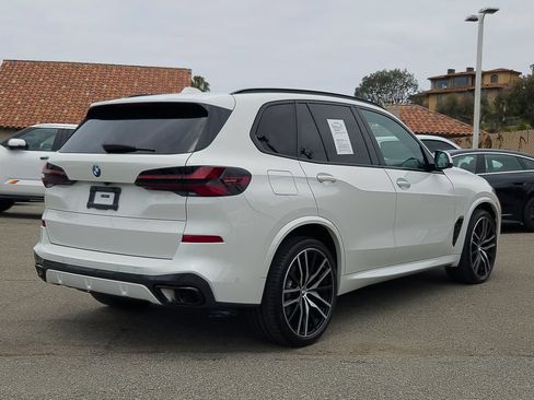 Used 2025 BMW X5 xDrive40i w/ M Sport Package AWD/4WD image 27