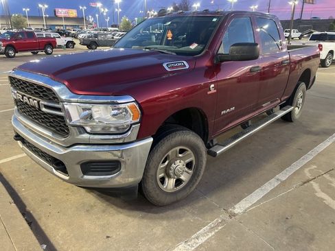 Used 2020 RAM 2500 Tradesman image 2