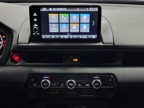 Certified 2024 Honda Pilot TrailSport image 18