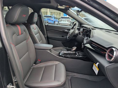 New 2026 Chevrolet Trax RS FWD image 17