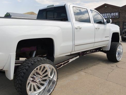 Used 2015 Chevrolet Silverado 2500 LTZ w/ Duramax Plus Package AWD/4WD image 10