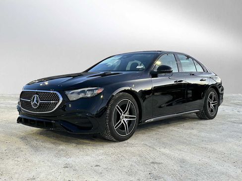 New 2026 Mercedes-Benz E 350 4MATIC Sedan image 7
