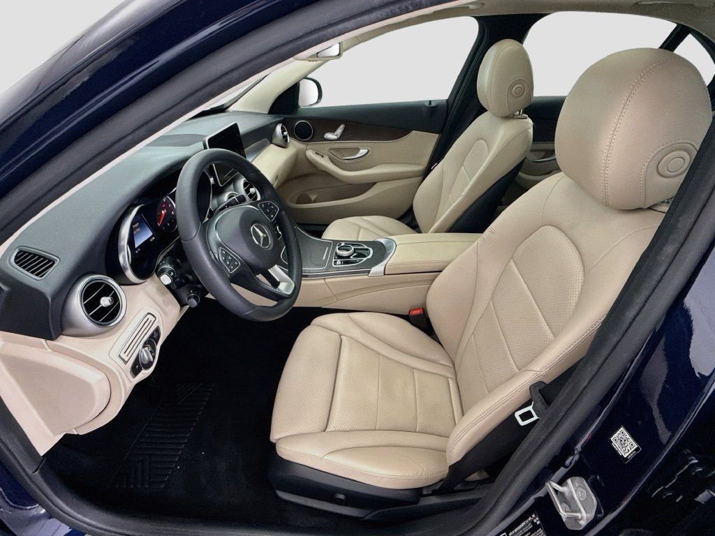 Used 2018 Mercedes-Benz C 300 Sedan image 17