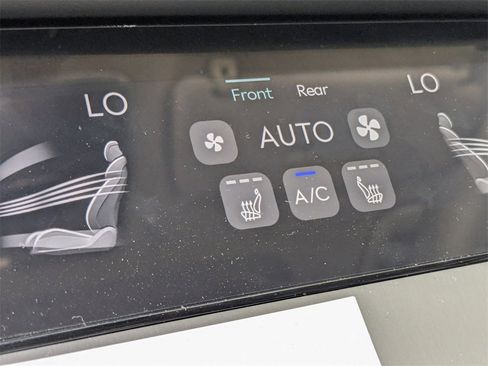 New 2026 Genesis GV70 2.5T Select image 28