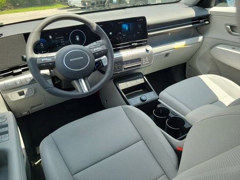 New 2026 Hyundai Kona Limited FWD image 9