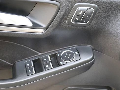 Used 2021 Ford Escape Titanium image 22