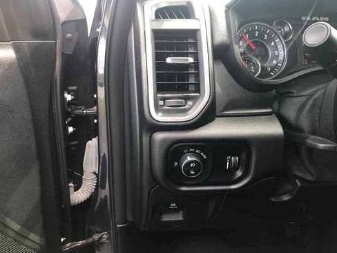 Used 2021 RAM 1500 Tradesman image 13