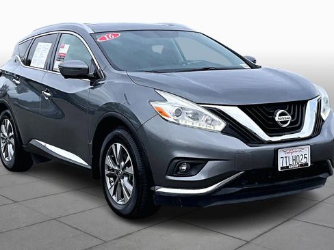 Used 2016 Nissan Murano SL w/ SL Technology Package image 2