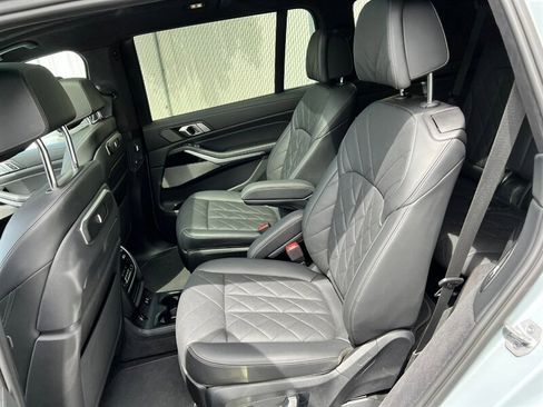 Used 2023 BMW X7 xDrive40i w/ Executive Package AWD/4WD image 24
