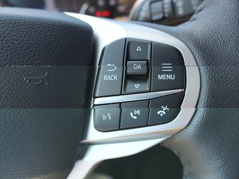 Used 2024 Ford Explorer Limited w/ Limited Technology Package AWD/4WD image 19