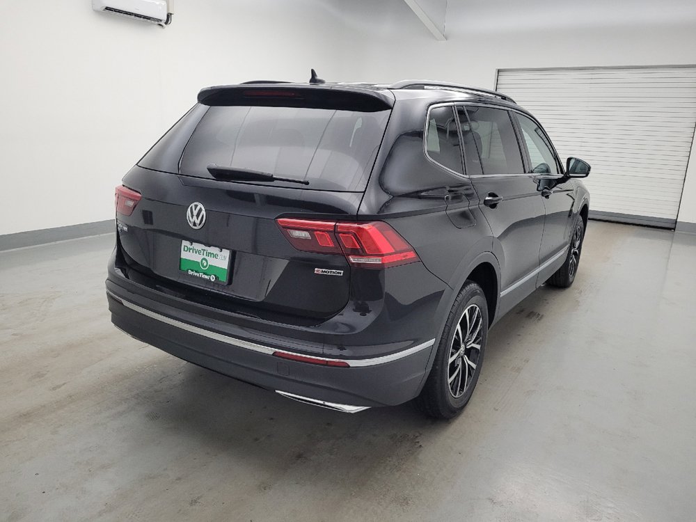 Used 2021 Volkswagen Tiguan SEL AWD/4WD image 9