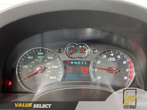 Used 2008 Chevrolet Equinox LT FWD image 18