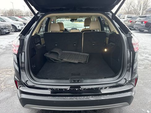 Used 2023 Ford Edge SEL w/ Convenience Package image 12