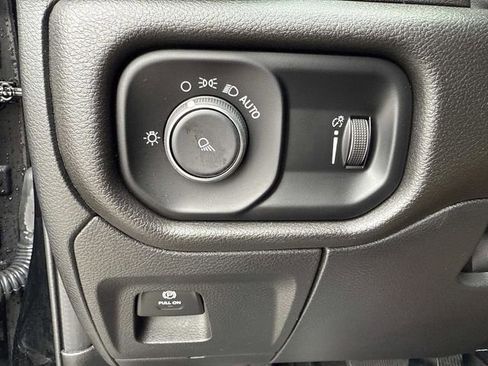 Used 2025 RAM 1500 Tradesman image 30