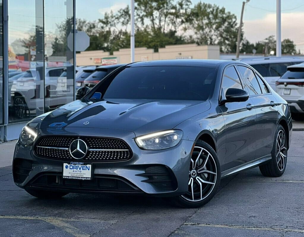 Used 2023 Mercedes-Benz E 350 4MATIC Sedan image 29