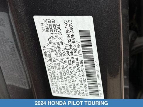 Certified 2024 Honda Pilot Touring image 35