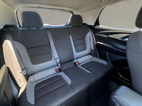 Used 2024 Chevrolet TrailBlazer LT FWD image 21