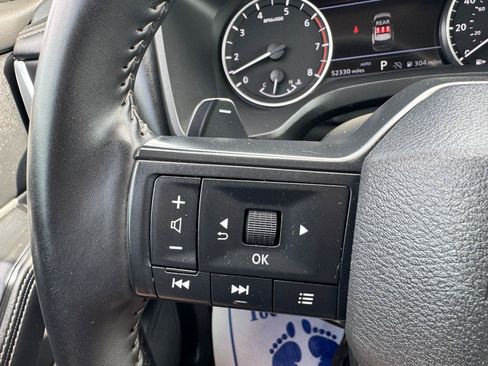 Used 2025 Nissan Rogue SV AWD/4WD image 37