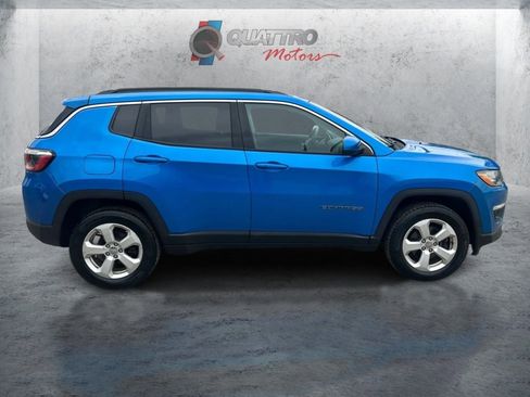 Used 2019 Jeep Compass Latitude w/ Popular Equipment Group AWD/4WD image 7